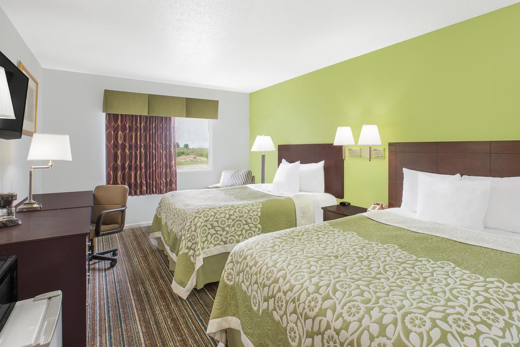 Days Inn By Wyndham York Exterior photo